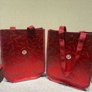 NEW Lot of 2 x LULULEMON 2022 Reusable‎ Holiday pattern shopping tote bags